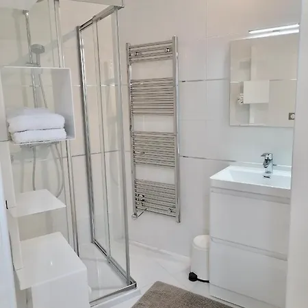 12 Rue Des Ecoles Hébergement de vacances Saint-Émilion