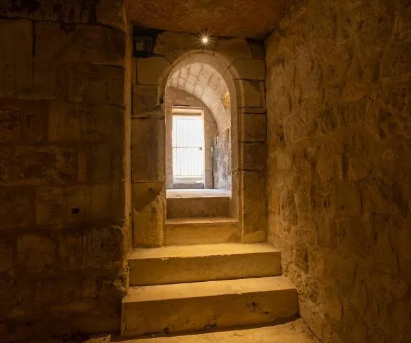 12 Rue Des Ecoles بيت للعطل Saint-Émilion